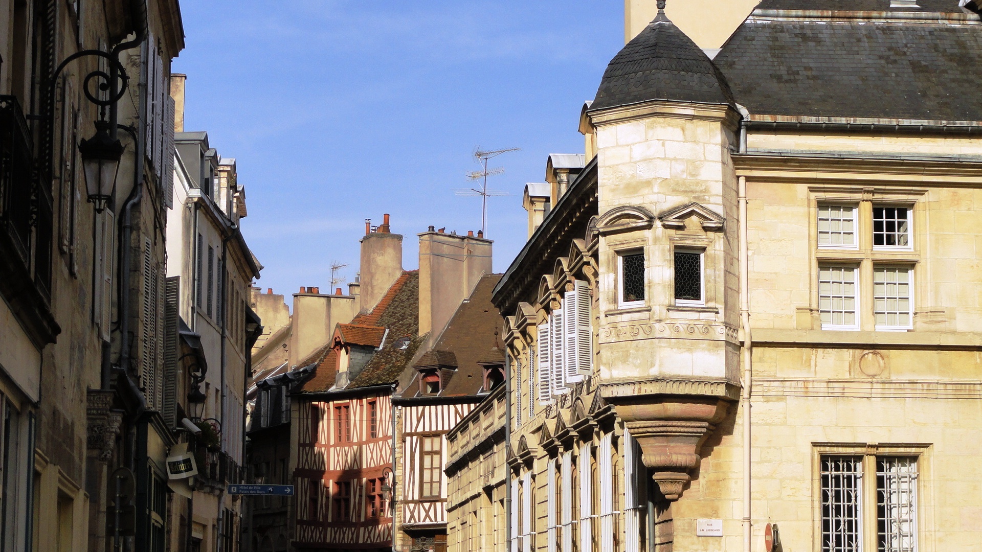 Dijon - Rue Roussin - Façades