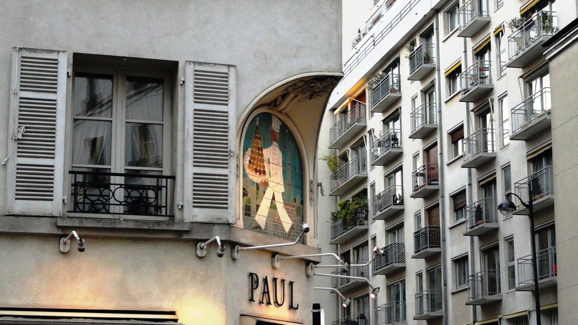 Chez Paul - Rue de la Tour, Paris 16e