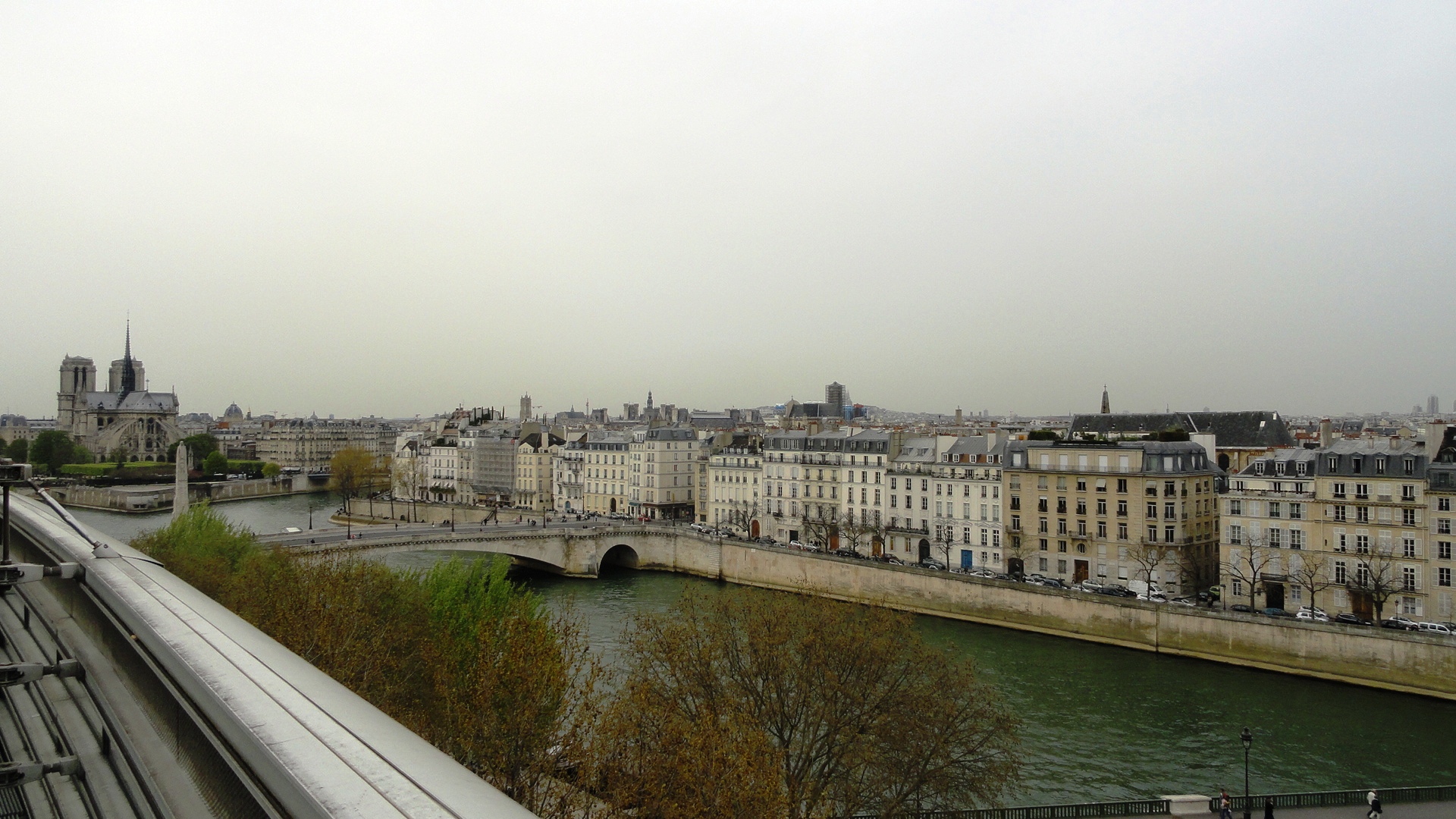 Terrasse de l'Institut du Monde Arabe, Paris 5e - Vue sur Paris