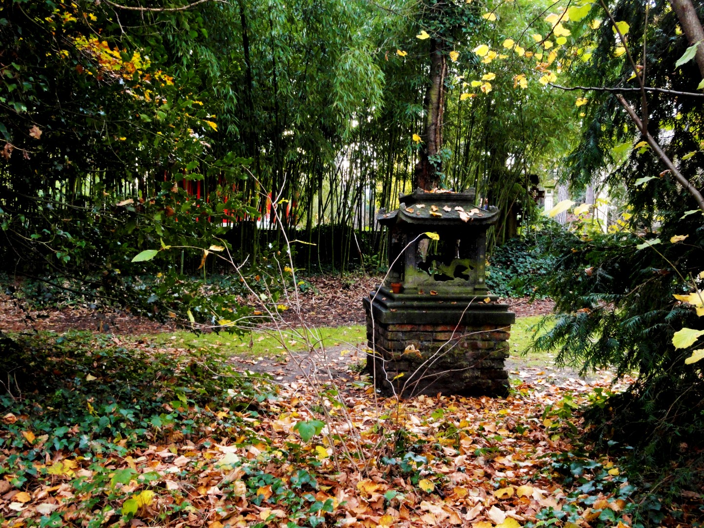 Jardin d'Agronomie Tropicale, Bois de Vincennes
