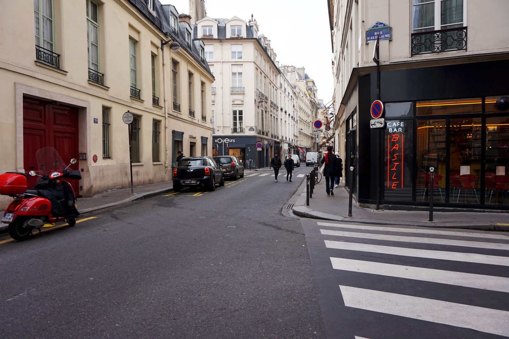Rue de Grenelle - Paris 7e