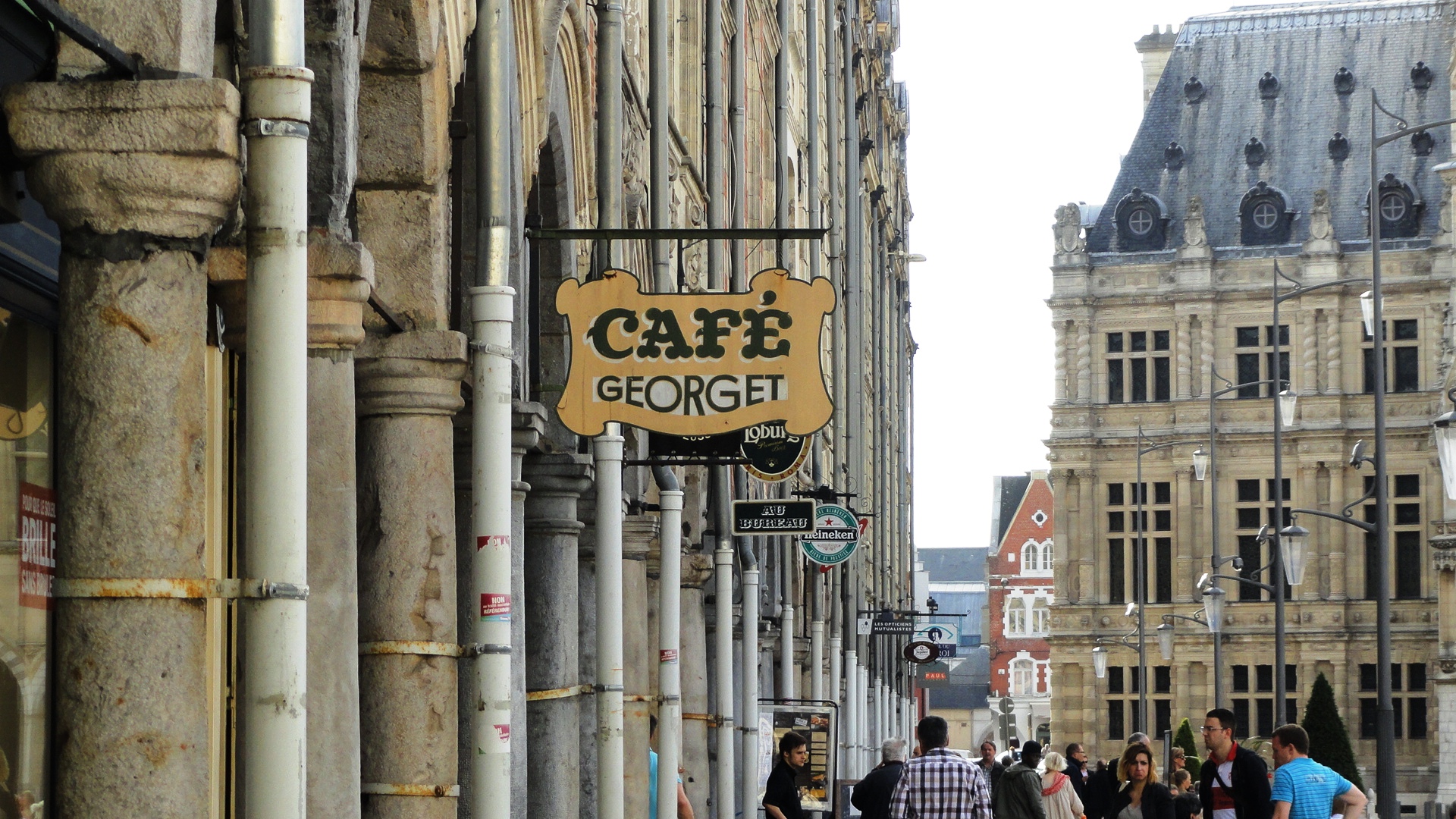 Arras - Place des Héros - Arcades