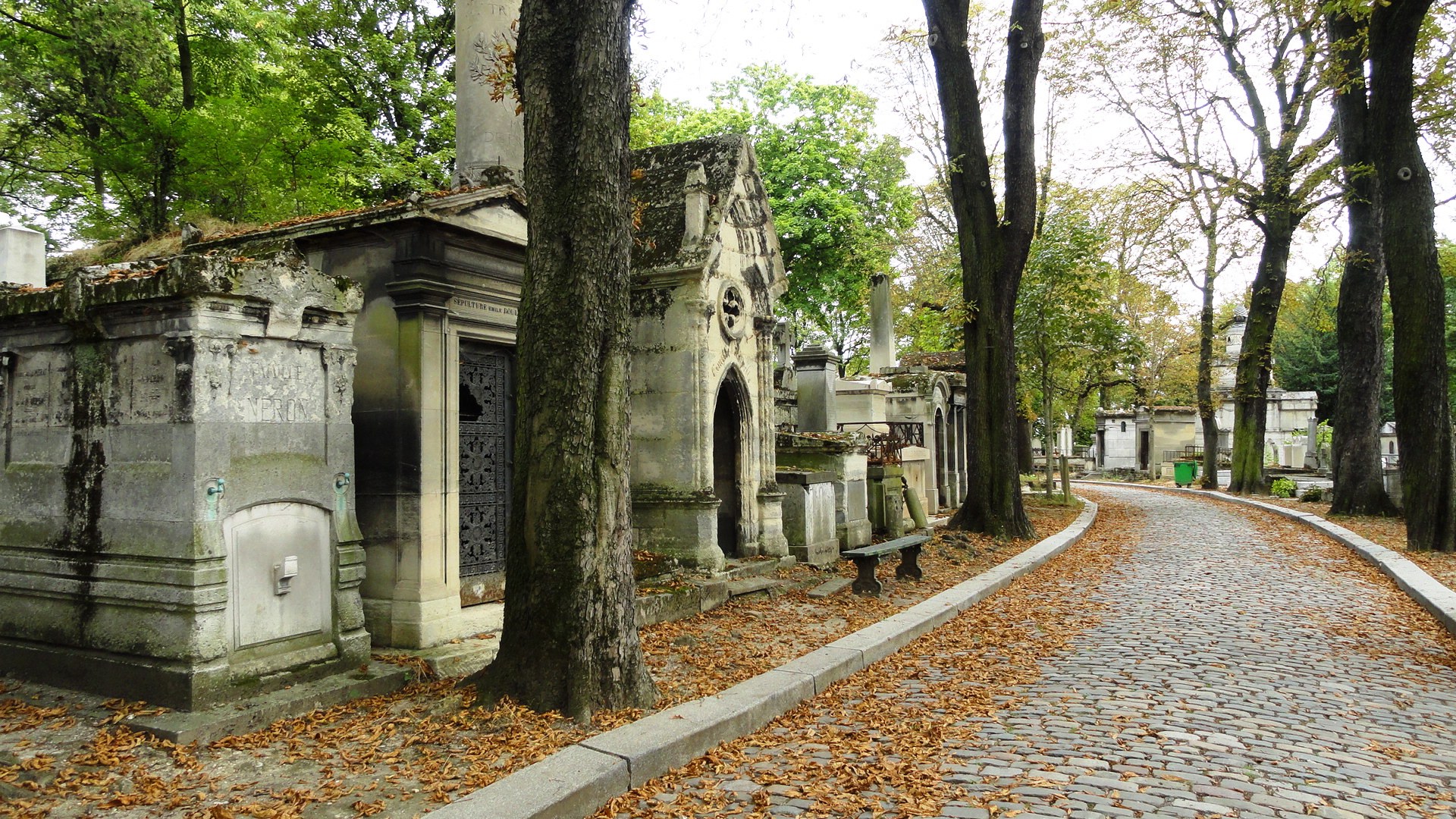 Calme et Nature à Paris: le cimetière du Père Lachaise