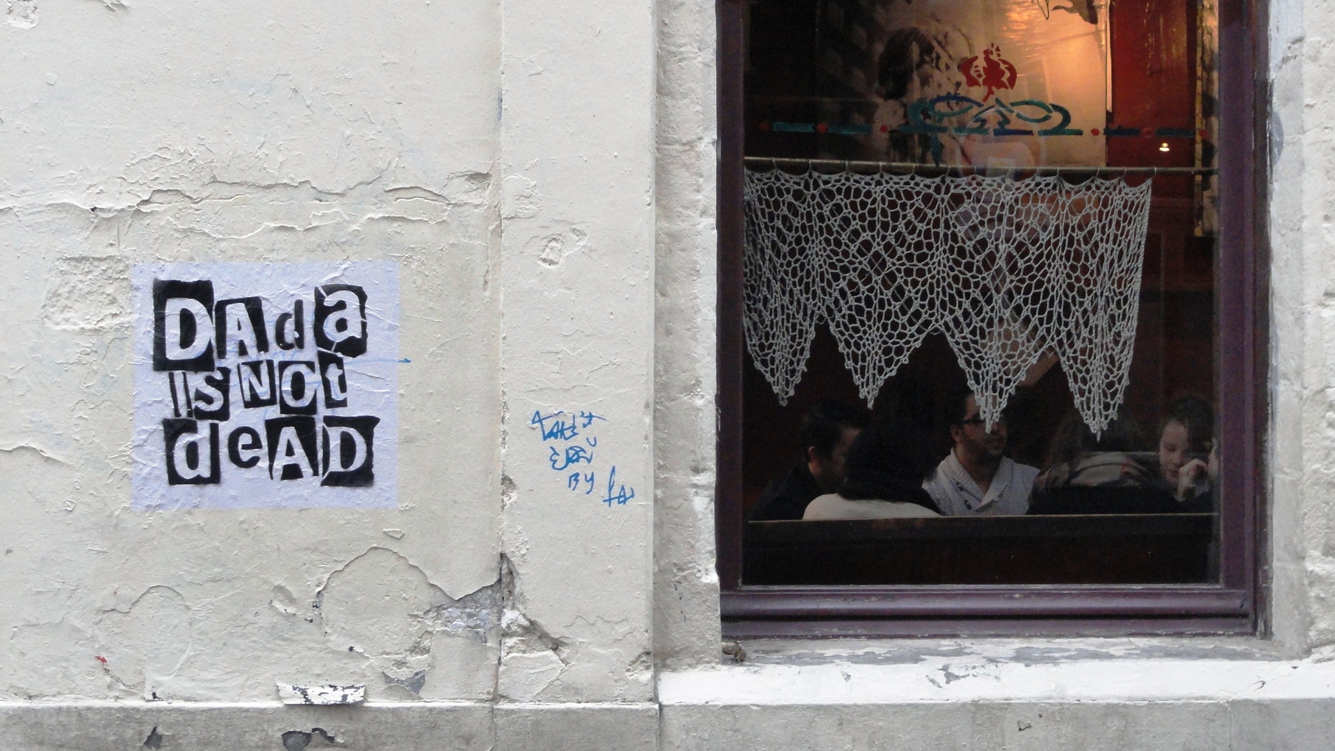 Vieux Lille - "Dadai not dead"