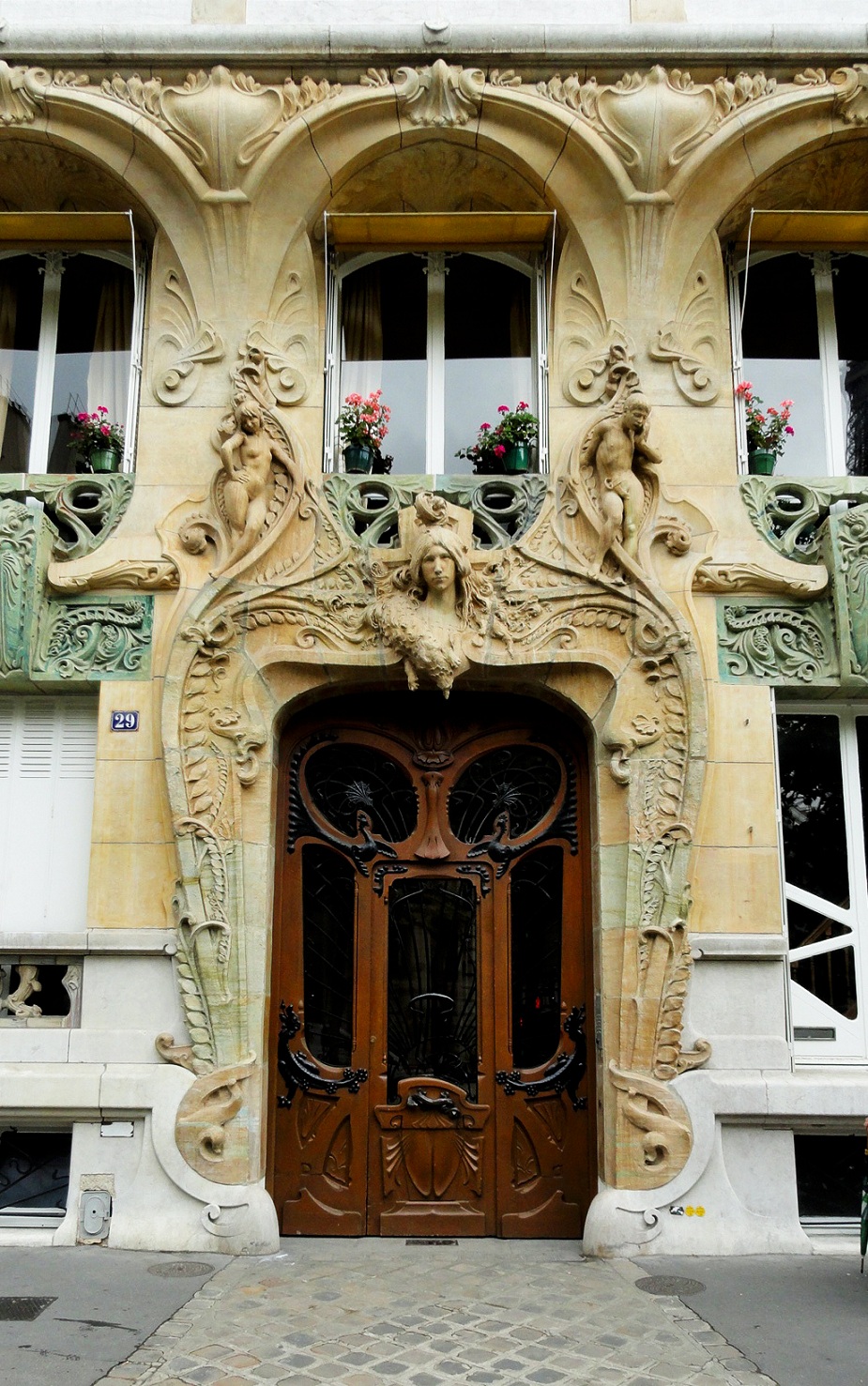 29 avenue Rapp - Immeuble Art Nouveau - Lavirotte