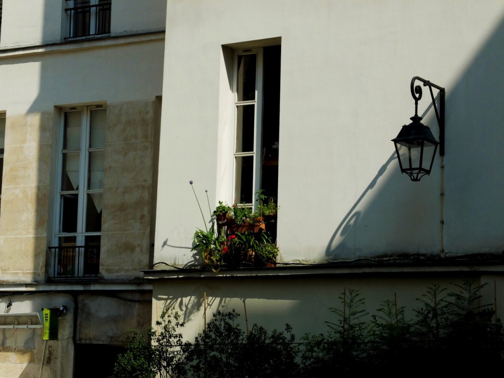 Une Balade Dans Le Marais - Un Petit Pois Sur Dix