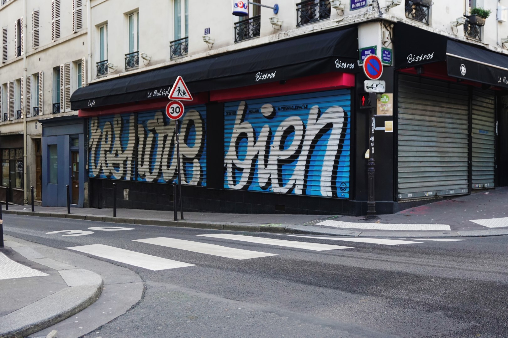 Rue Rodier, Prends le Facile - Balade dans les 9e et 10e arrondissements de Paris - De place de la République à Pigalle