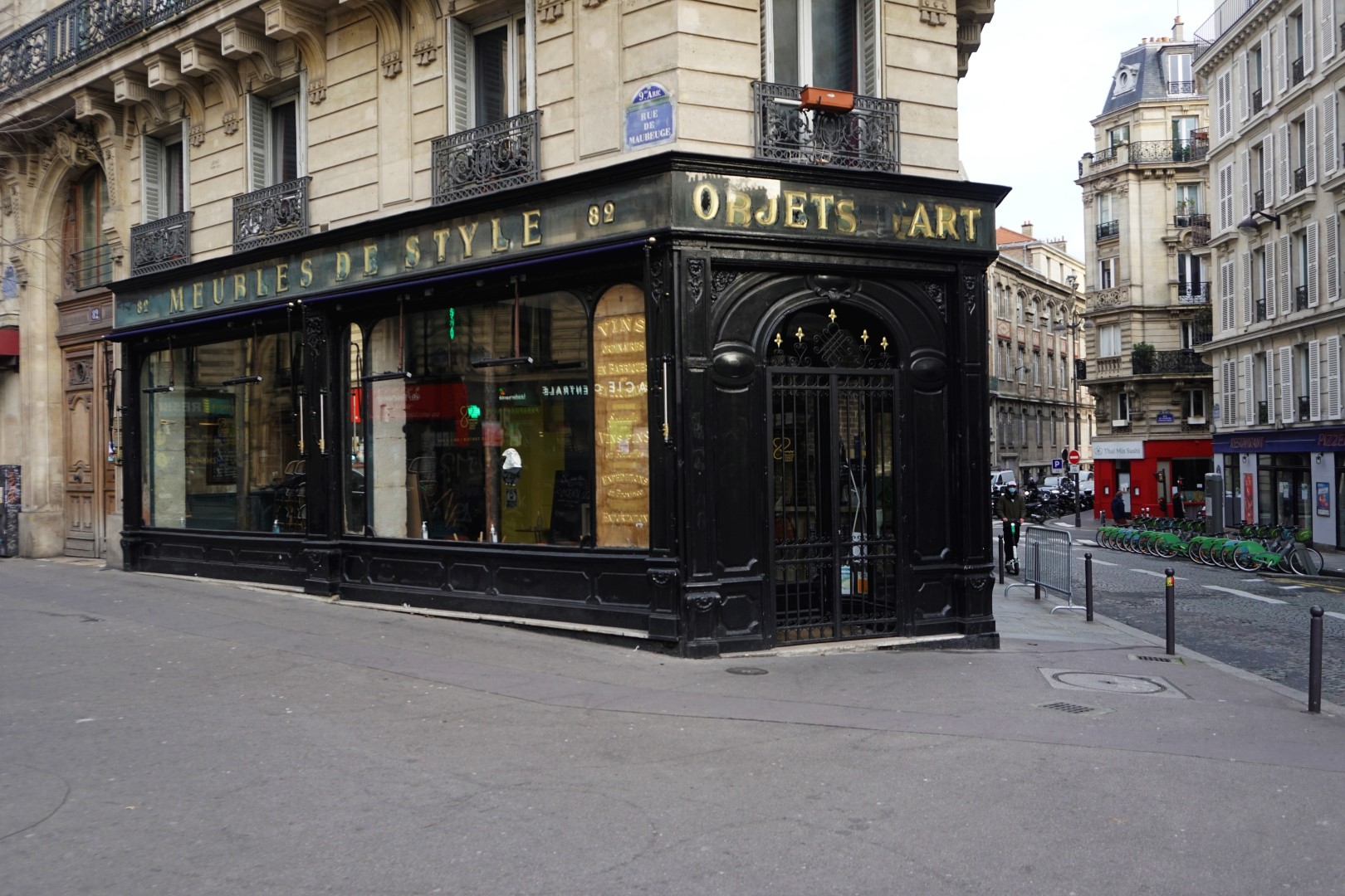 Ancienne devanture rue d'Abbeville- Balade dans les 9e et 10e arrondissements de Paris - De place de la République à Pigalle